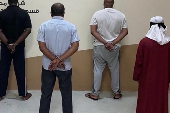 صورة السعودية.. ضبط عصابة انتحلت صفة رجال أمن بينهم امرأة