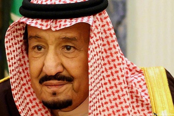 صورة الديوان الملكي السعودي يعلن إصابة الملك سلمان بالتهاب في الرئة