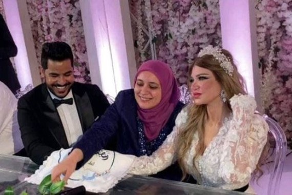 صورة ياسمين الخطيب تثير الجدل في حفل زفافها.. والمفتي يحسم الأمر